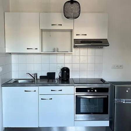 Studio Bourg Au Calme, En Plein Centre Ville, à 10min Des Plages Océanes Appartement